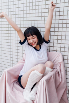 大龟慢慢挺进张娟征的休